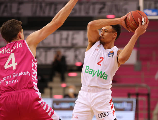 对方的防线 对方的防线